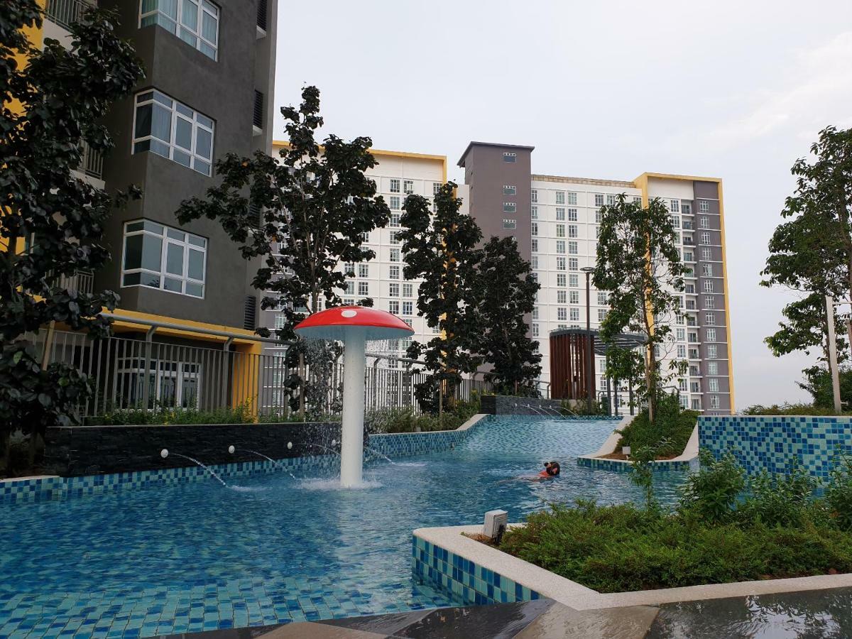 Hotel Mesahill Nilai Exterior foto